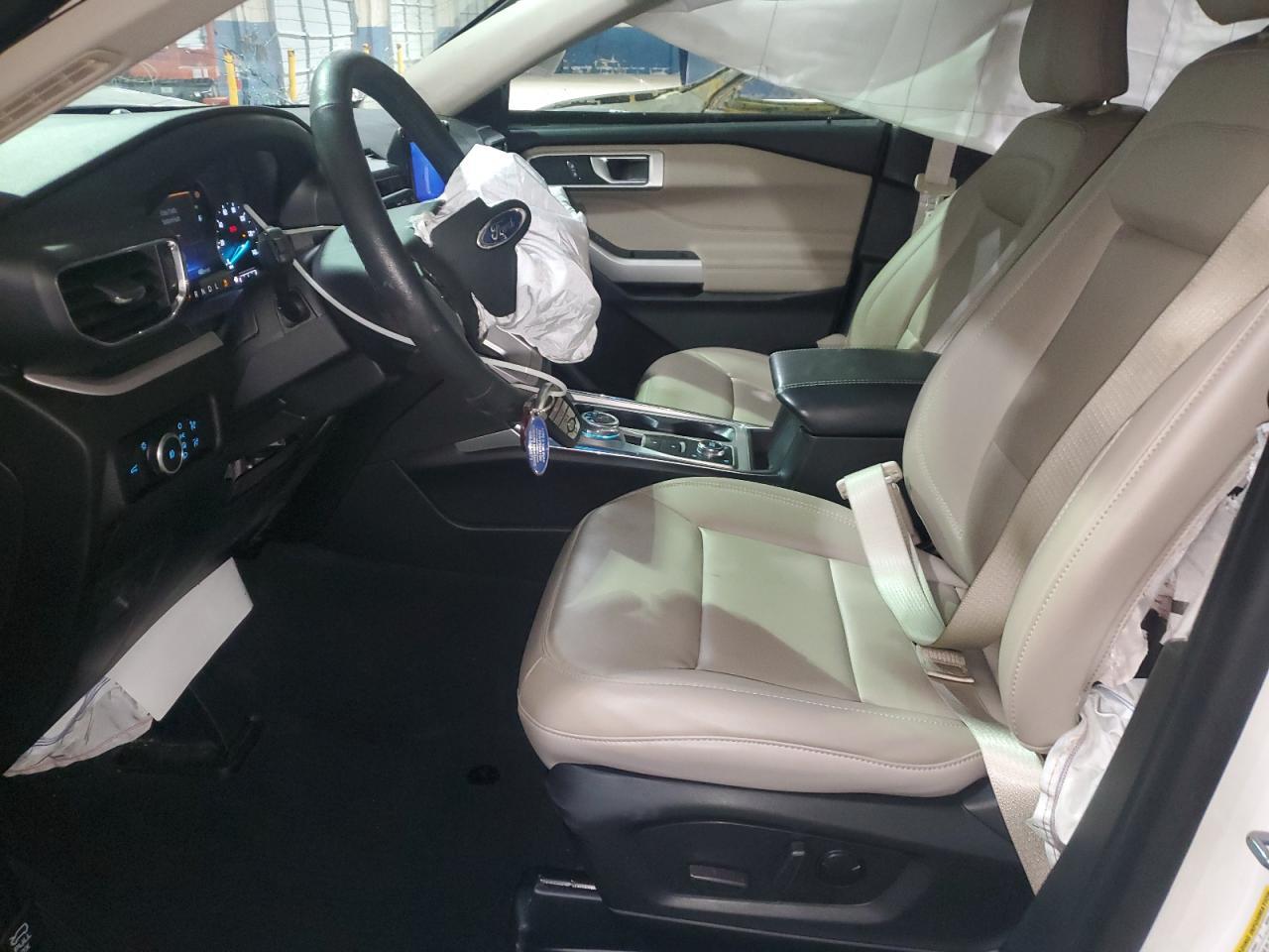 2023 Ford Explorer Xlt - Фото 7