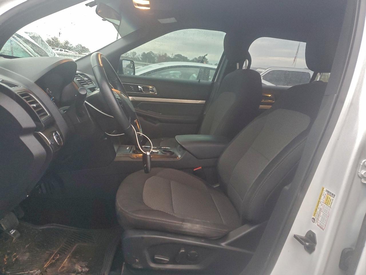2019 Ford Explorer Xlt - Image 7
