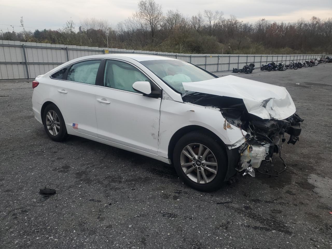 2017 Hyundai Sonata Se - Image 4