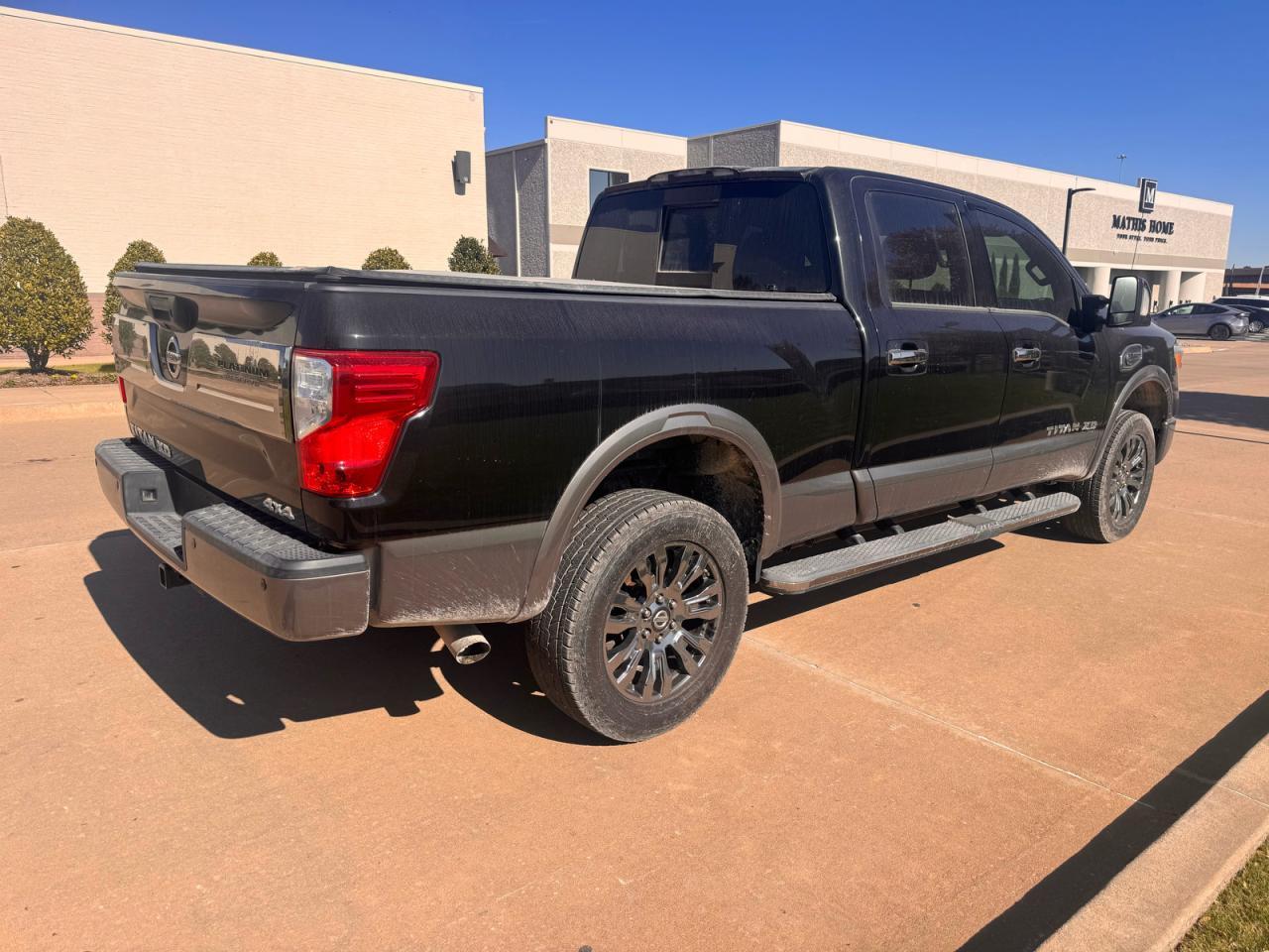 2016 Nissan Titan Xd Sl - Image 4