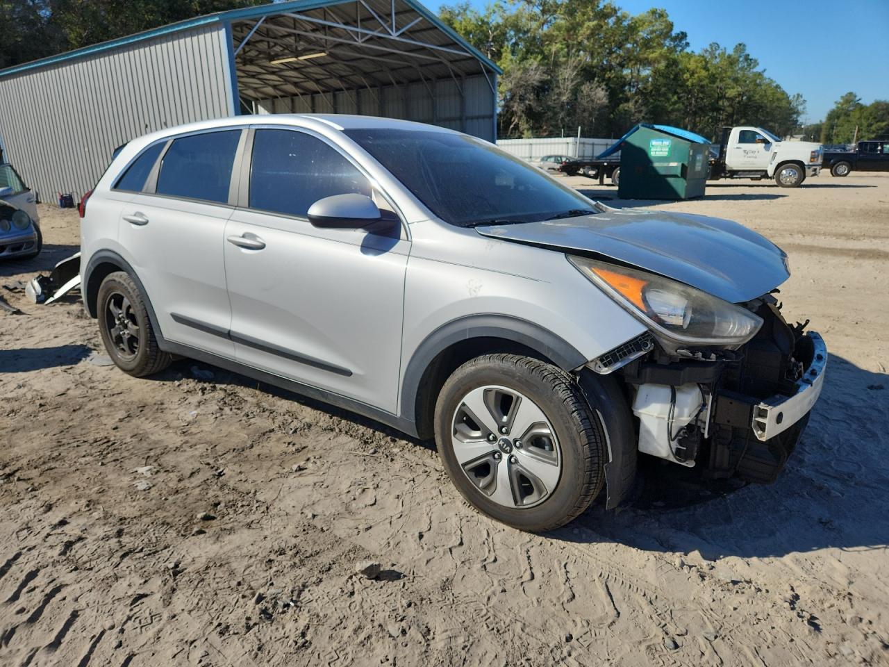 2018 Kia Niro Fe - Image 4