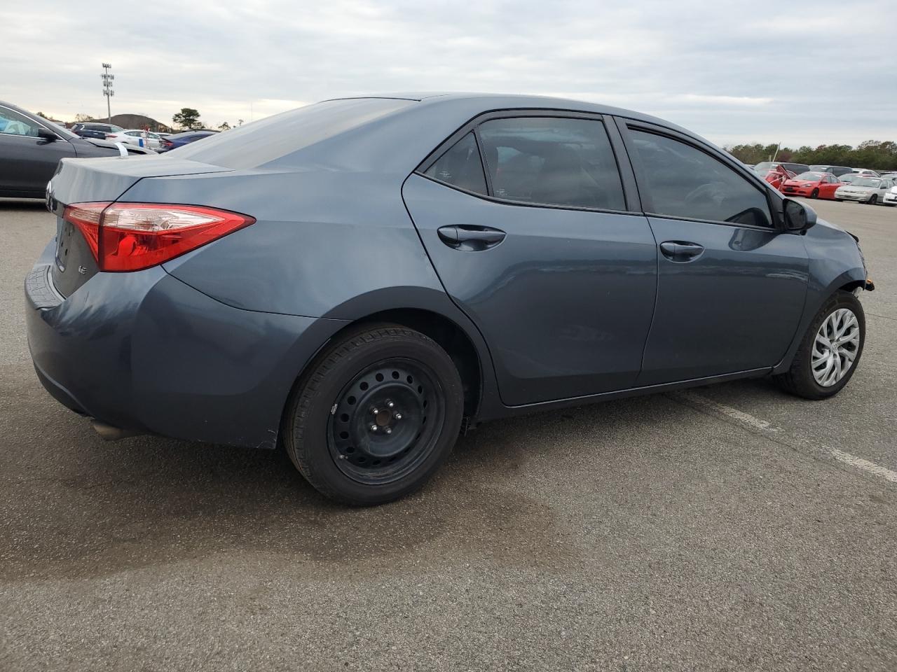 2018 Toyota Corolla L - Фото 3