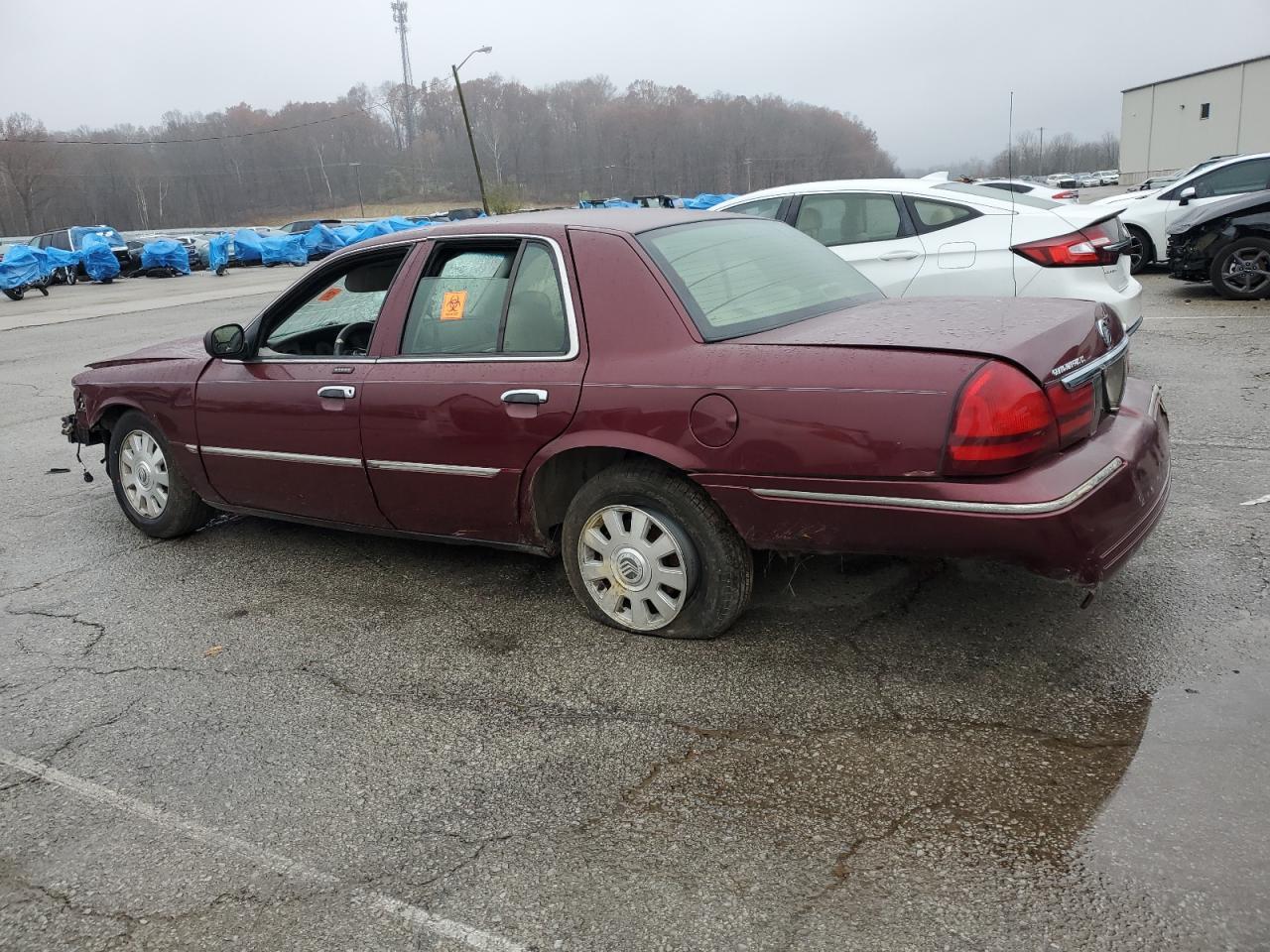 2005 Mercury Grand Marquis Ls - Image 2