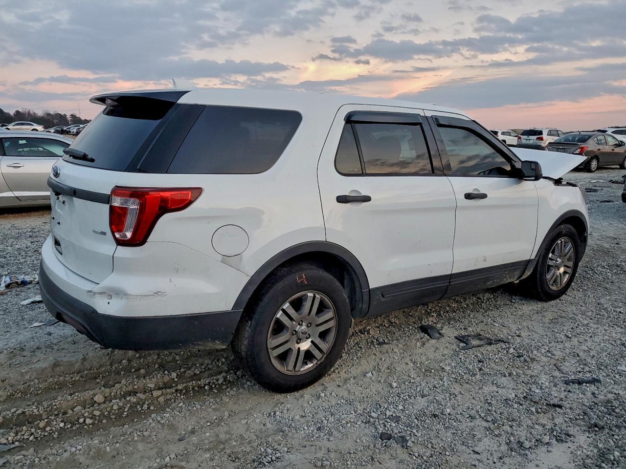 2016 Ford Explorer Police Interceptor - Фото 3