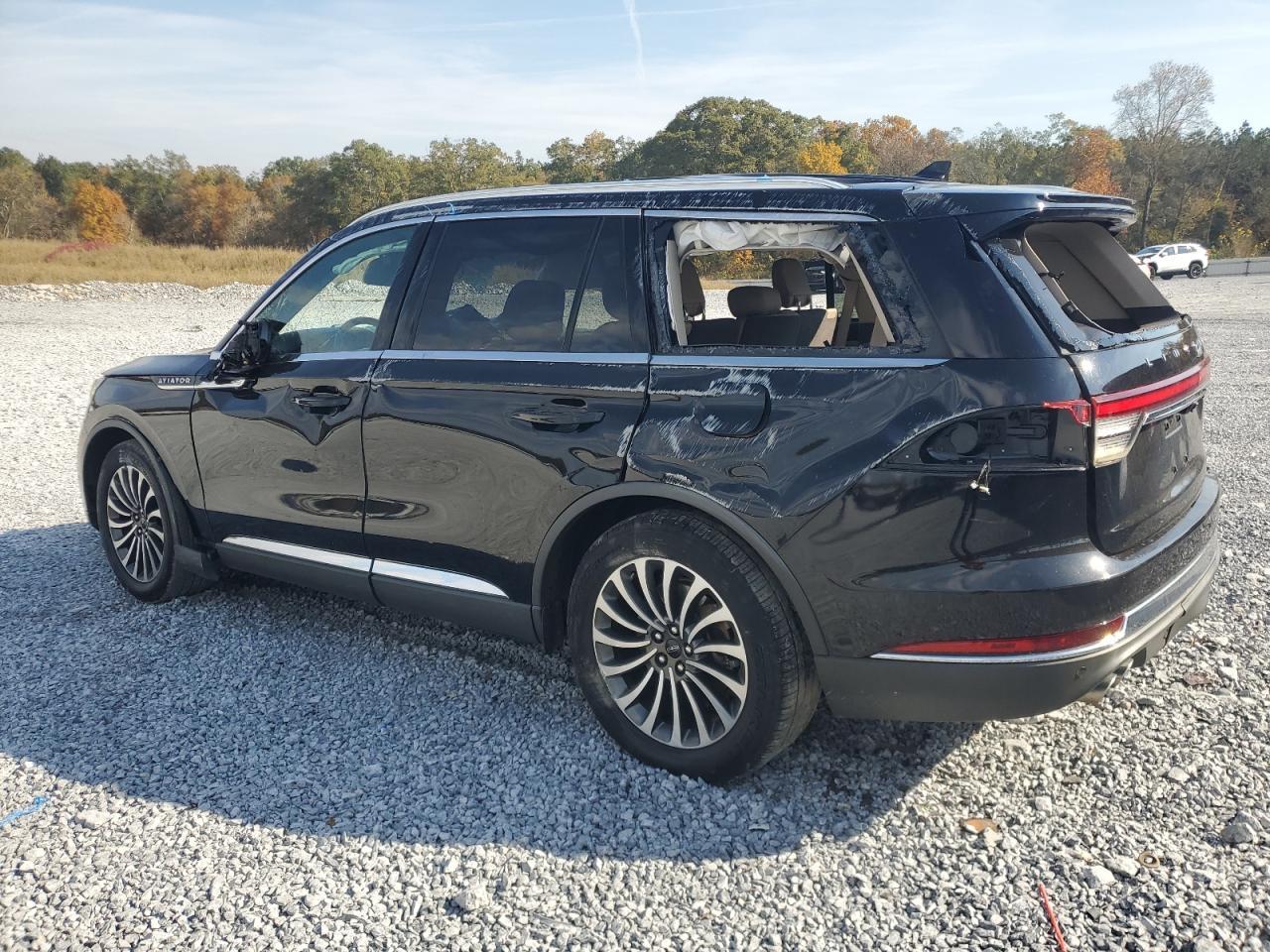 2020 Lincoln Aviator Reserve - Image 2