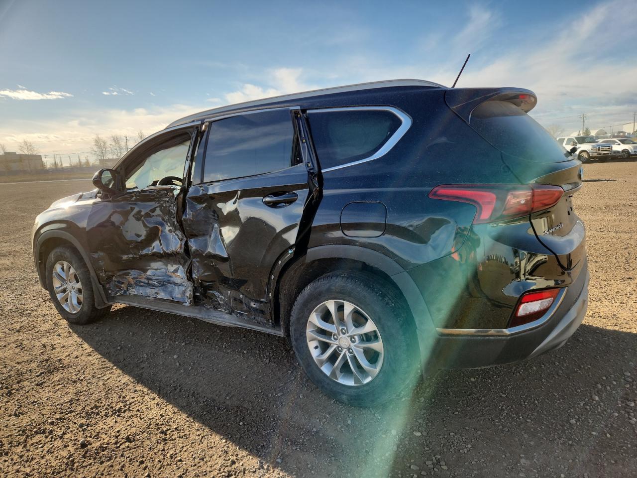 2019 Hyundai Santa Fe Se - Image 2