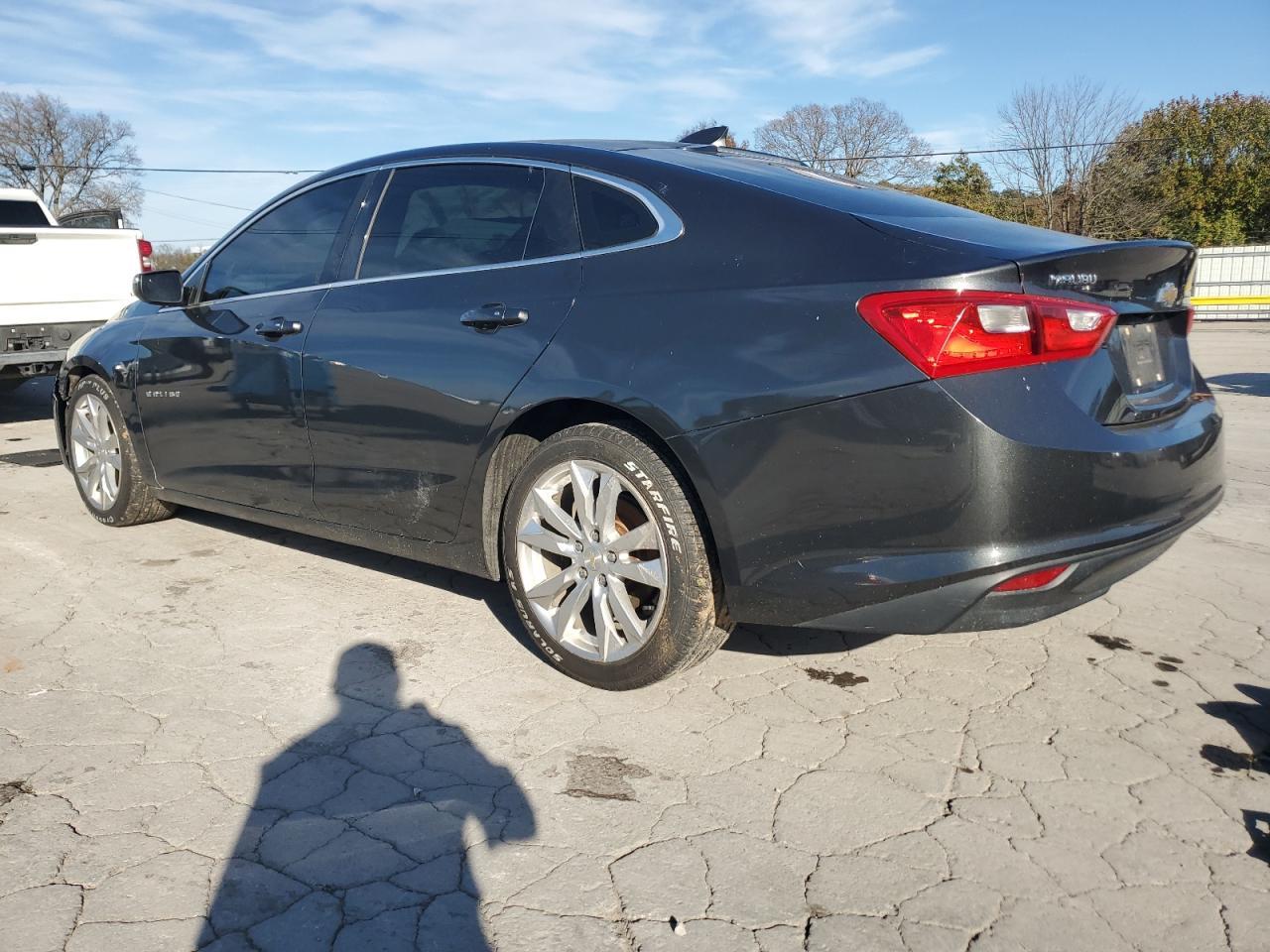 2016 Chevrolet Malibu Lt - Фото 2