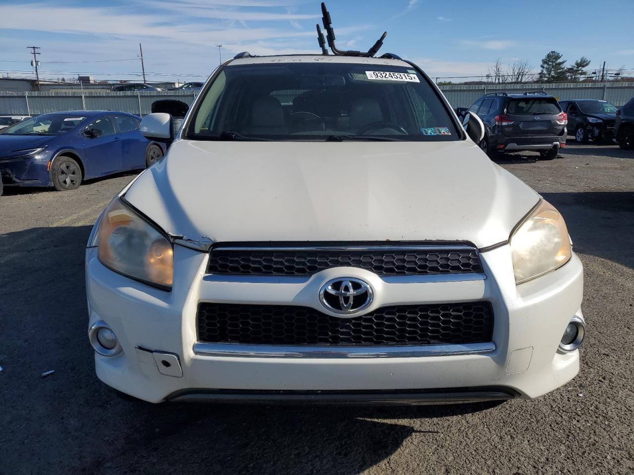 2010 Toyota Rav4 Limited - Image 5