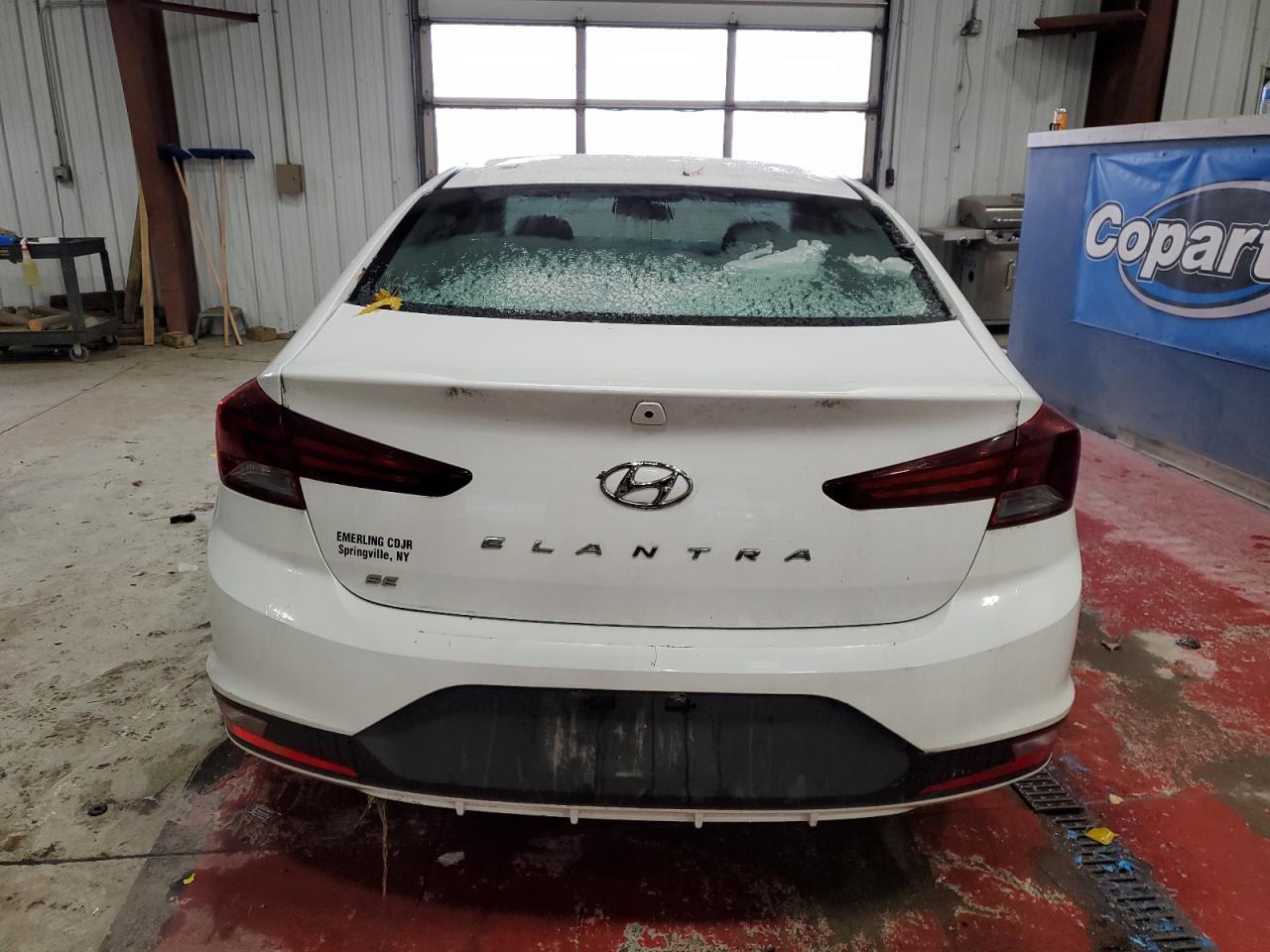 2019 Hyundai Elantra Se - Фото 6