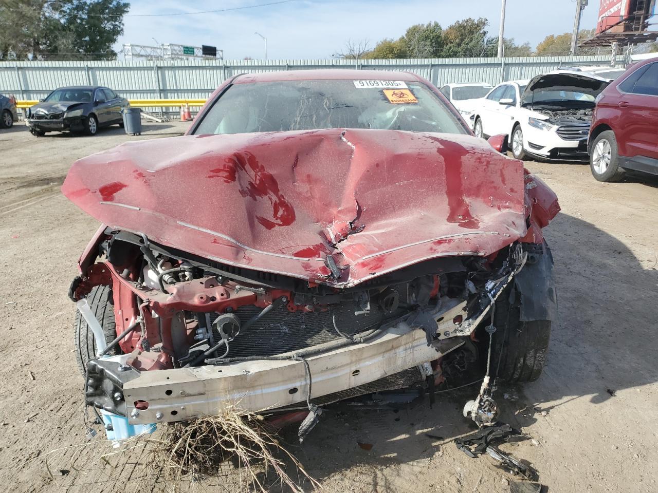 2020 Toyota Camry Se - Фото 5