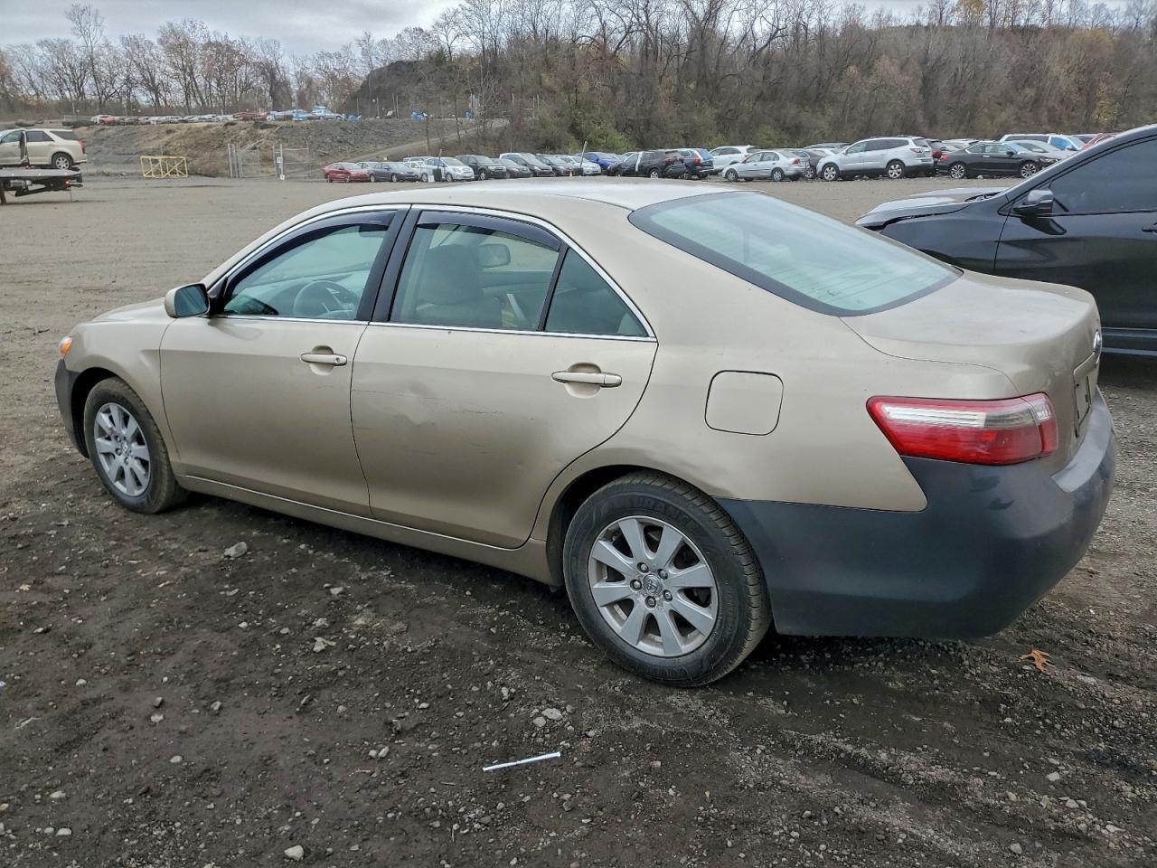 2007 Toyota Camry Ce - Фото 2