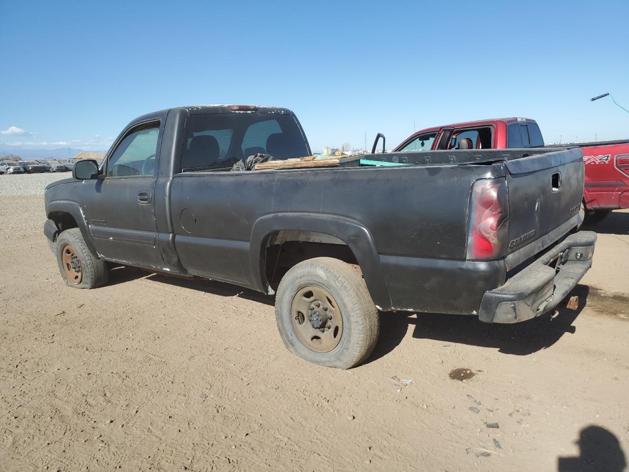 2005 Chevrolet Silverado K2500 Heavy Duty - Image 2