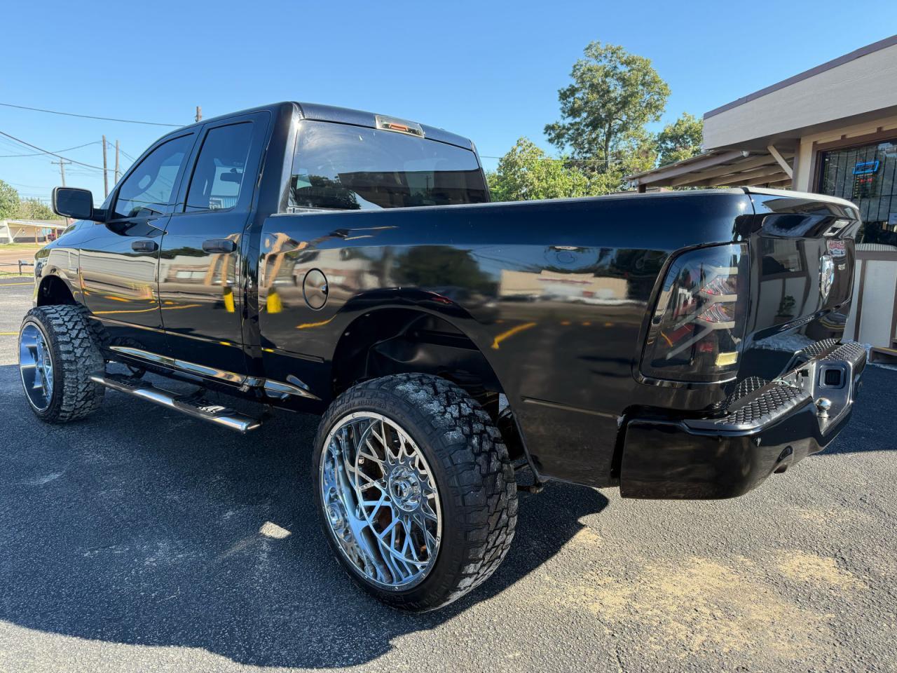 2012 Dodge Ram 1500 St - Image 3