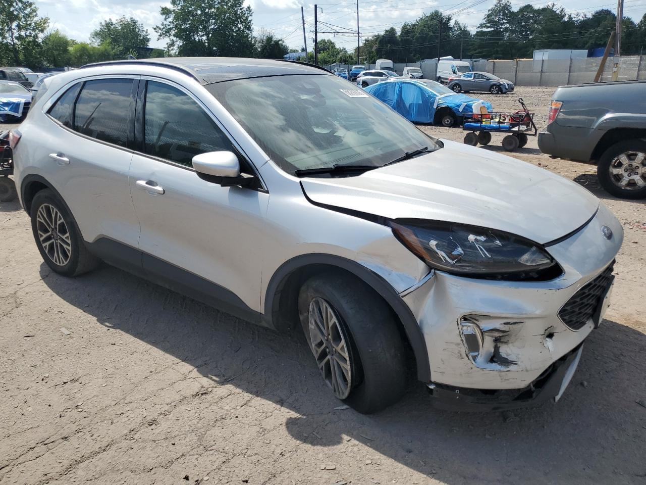 2020 Ford Escape Sel - Фото 4