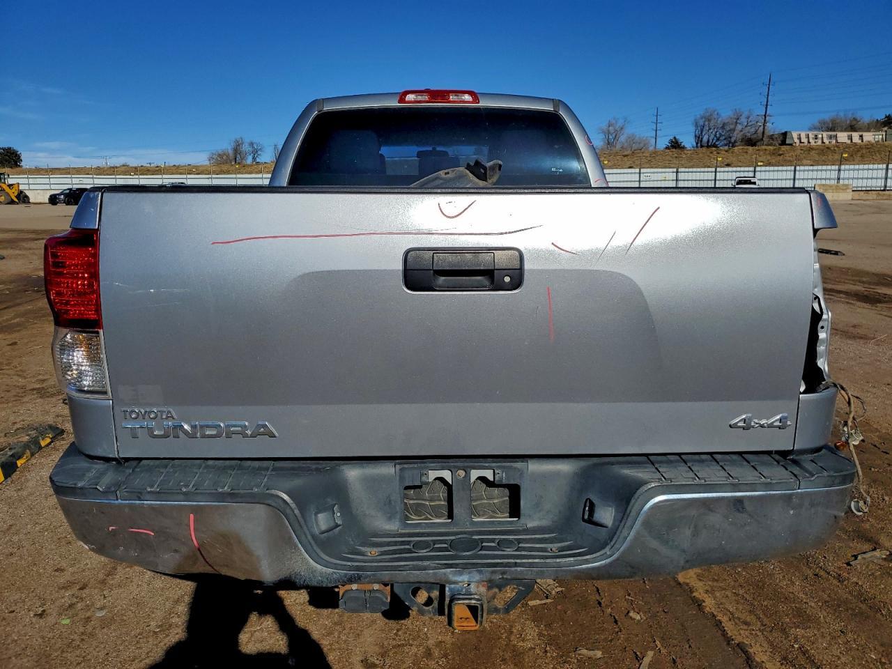 2011 Toyota Tundra Double Cab Sr5 - Image 6