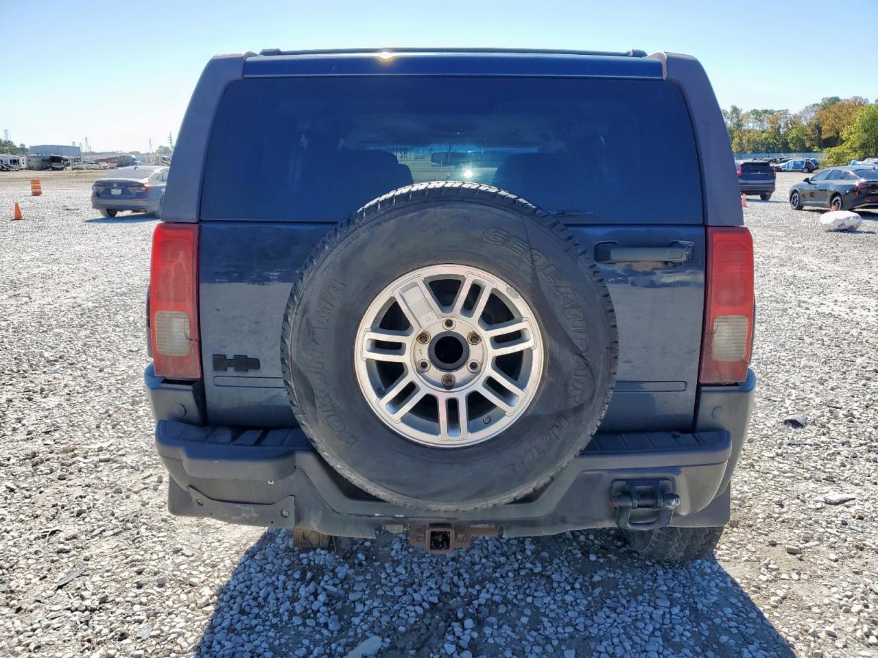 2007 Hummer H3 - Image 6