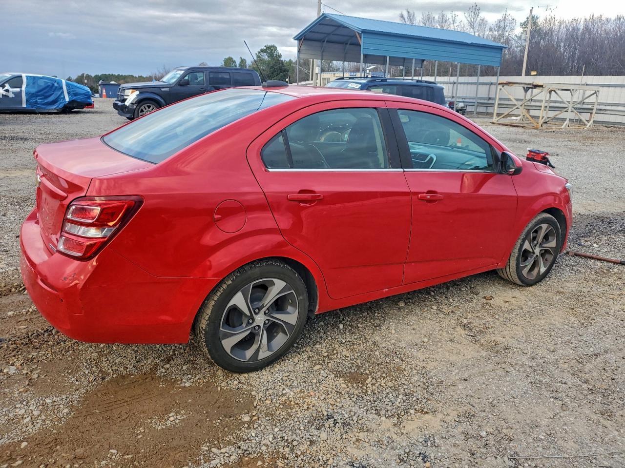 2019 Chevrolet Sonic Premier - Фото 3