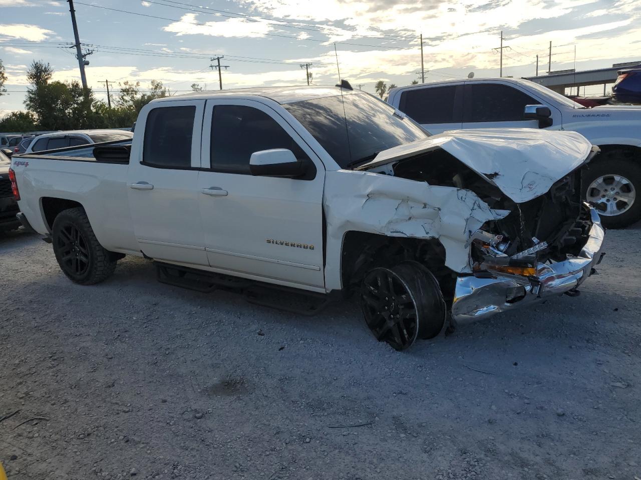 2016 Chevrolet Silverado K1500 Lt - Фото 4