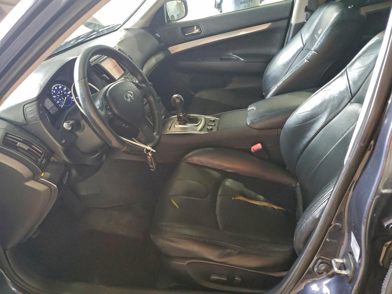 2011 Infiniti G25 - Image 7