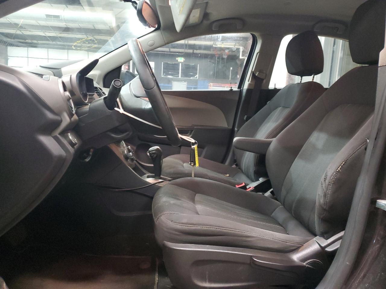 2015 Chevrolet Sonic Lt - Image 7