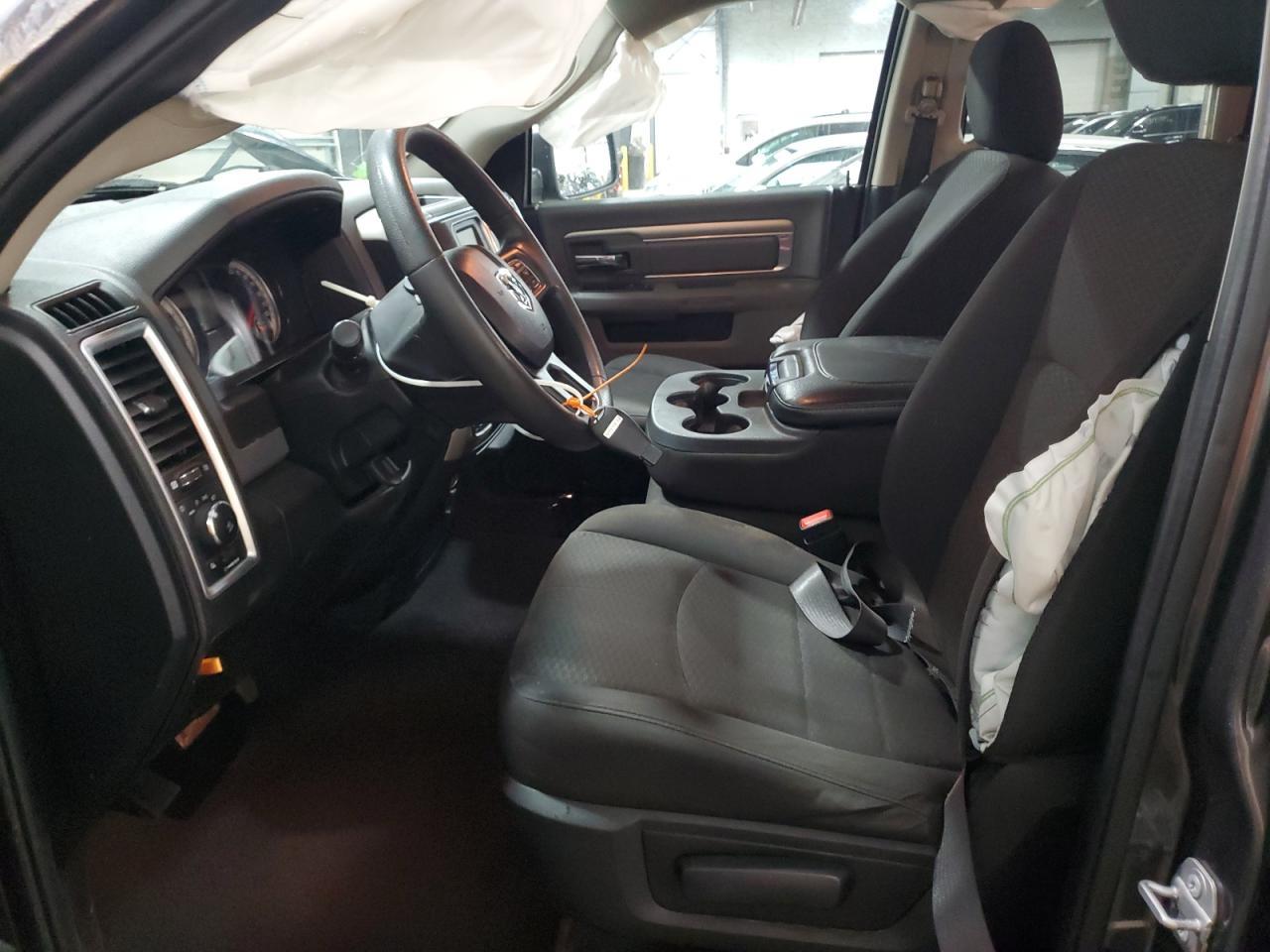 2020 Ram 1500 Classic Warlock - Фото 7