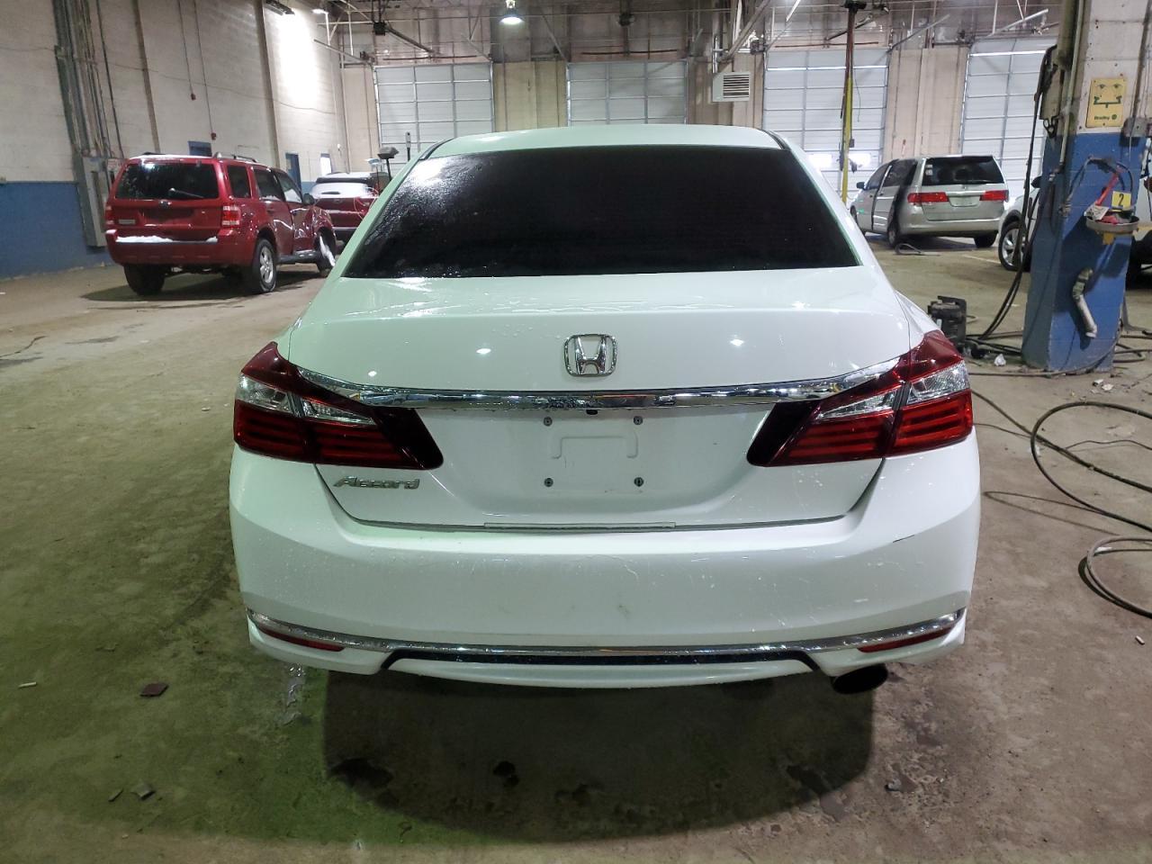 2017 Honda Accord Lx - Image 6