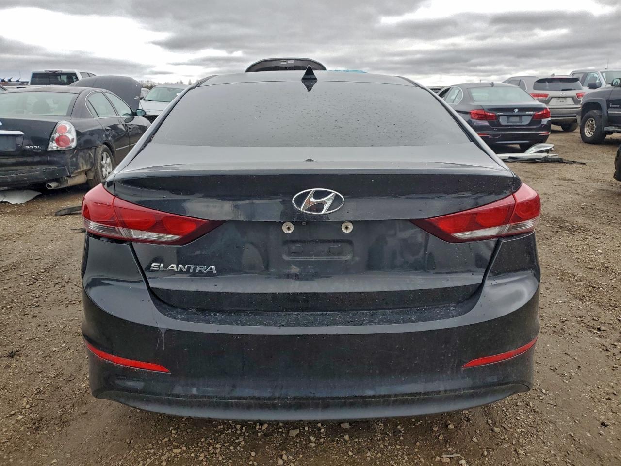 2017 Hyundai Elantra Value Edition - Фото 6