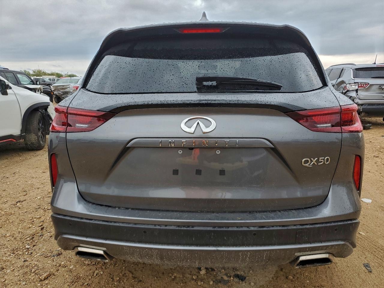 2022 Infiniti Qx50 Luxe - Image 6