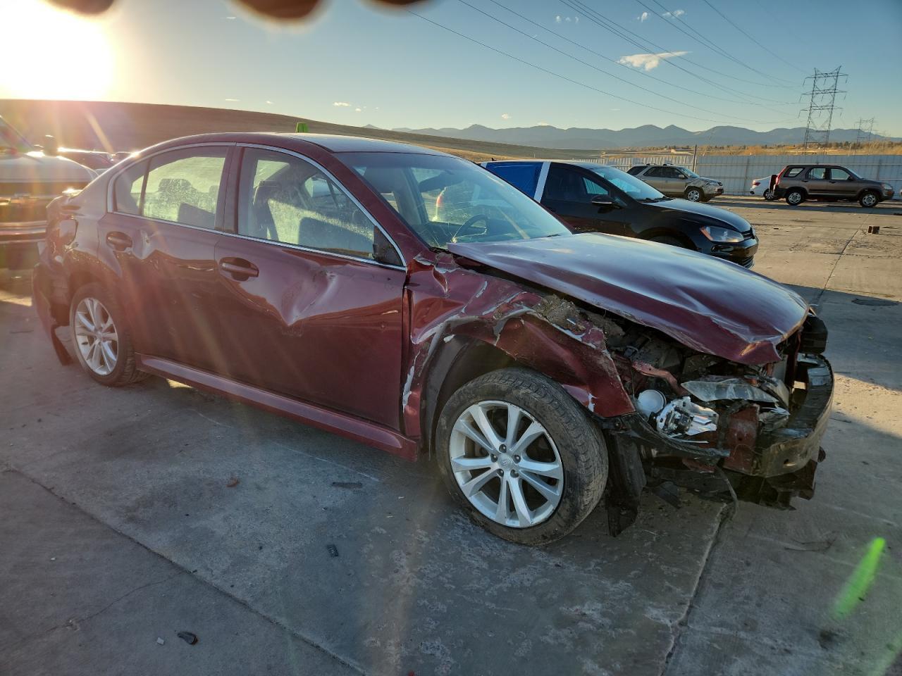 2013 Subaru Legacy 2.5I Limited - Фото 4