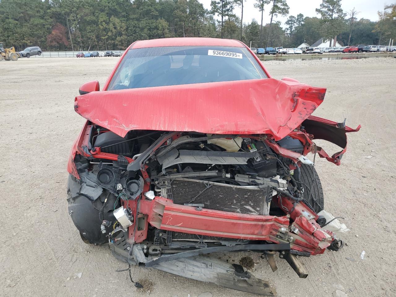 2014 Chevrolet Sonic Lt - Image 5