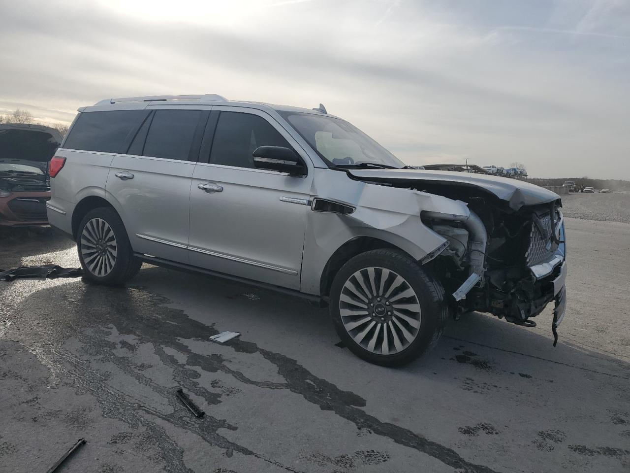 2019 Lincoln Navigator Reserve - Image 4