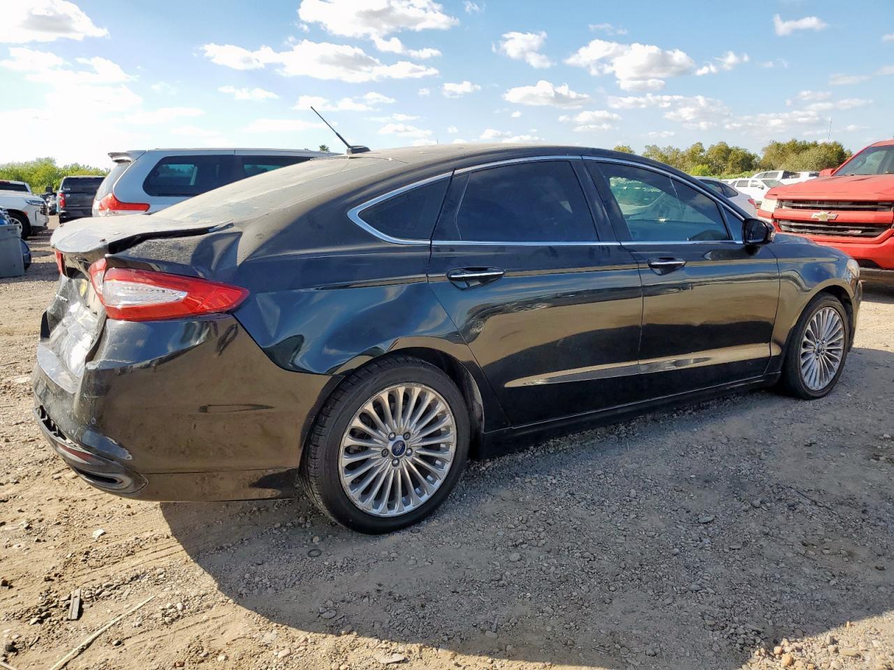 2014 Ford Fusion Titanium - Image 3