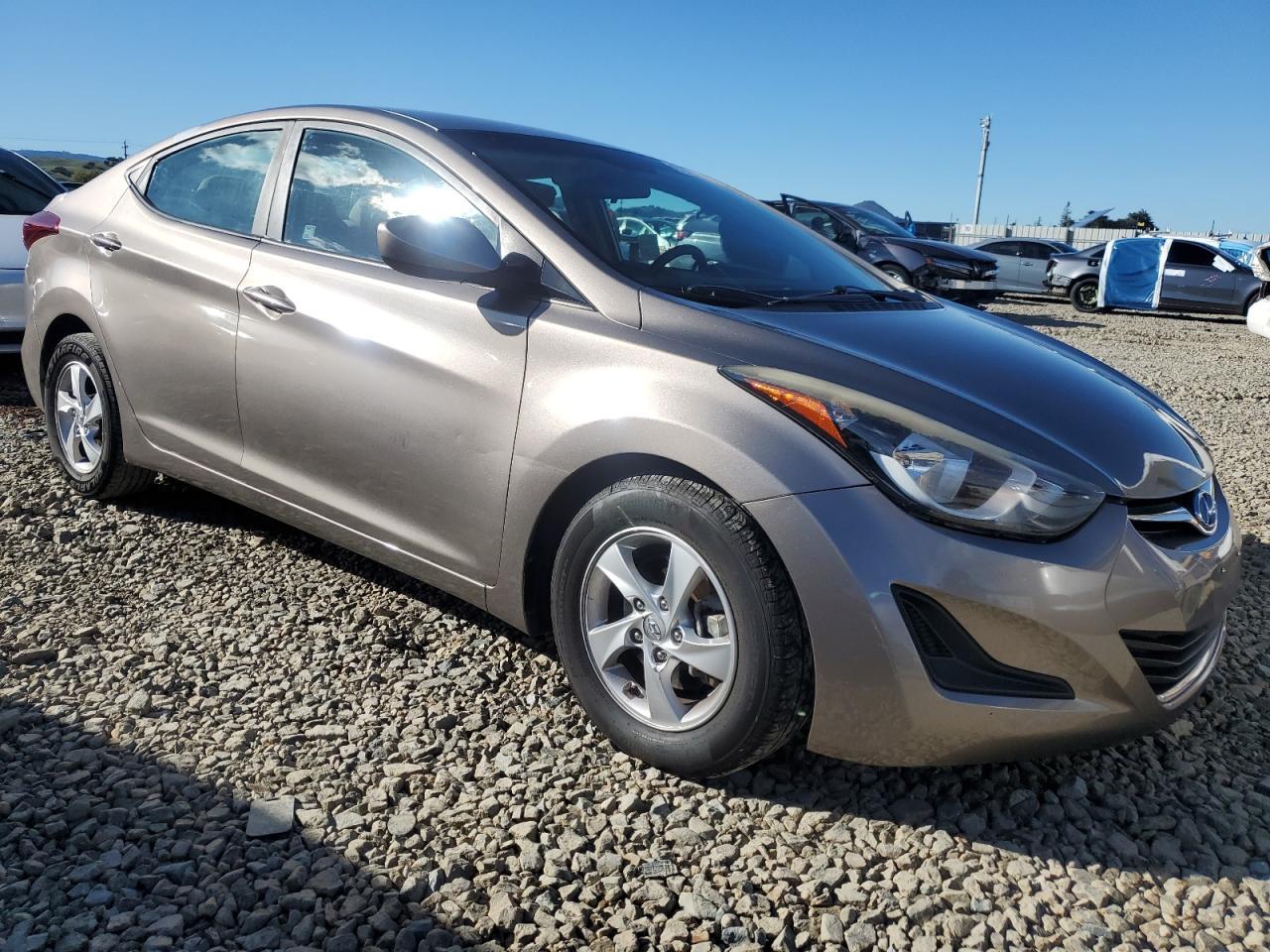 2014 Hyundai Elantra Se - Фото 4