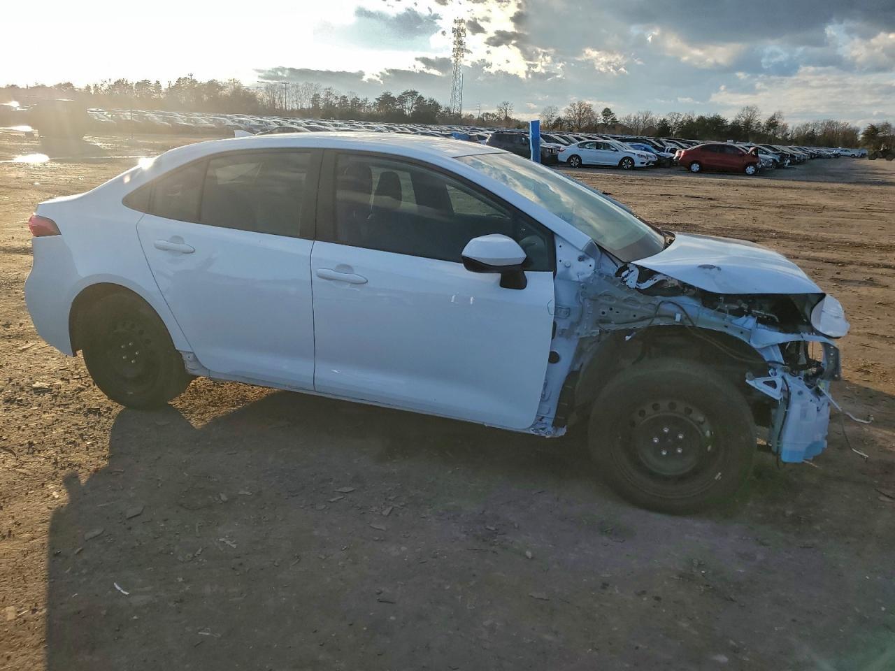 2024 Toyota Corolla Le - Image 4