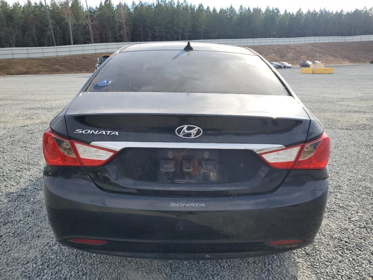 2013 Hyundai Sonata Gls - Image 6