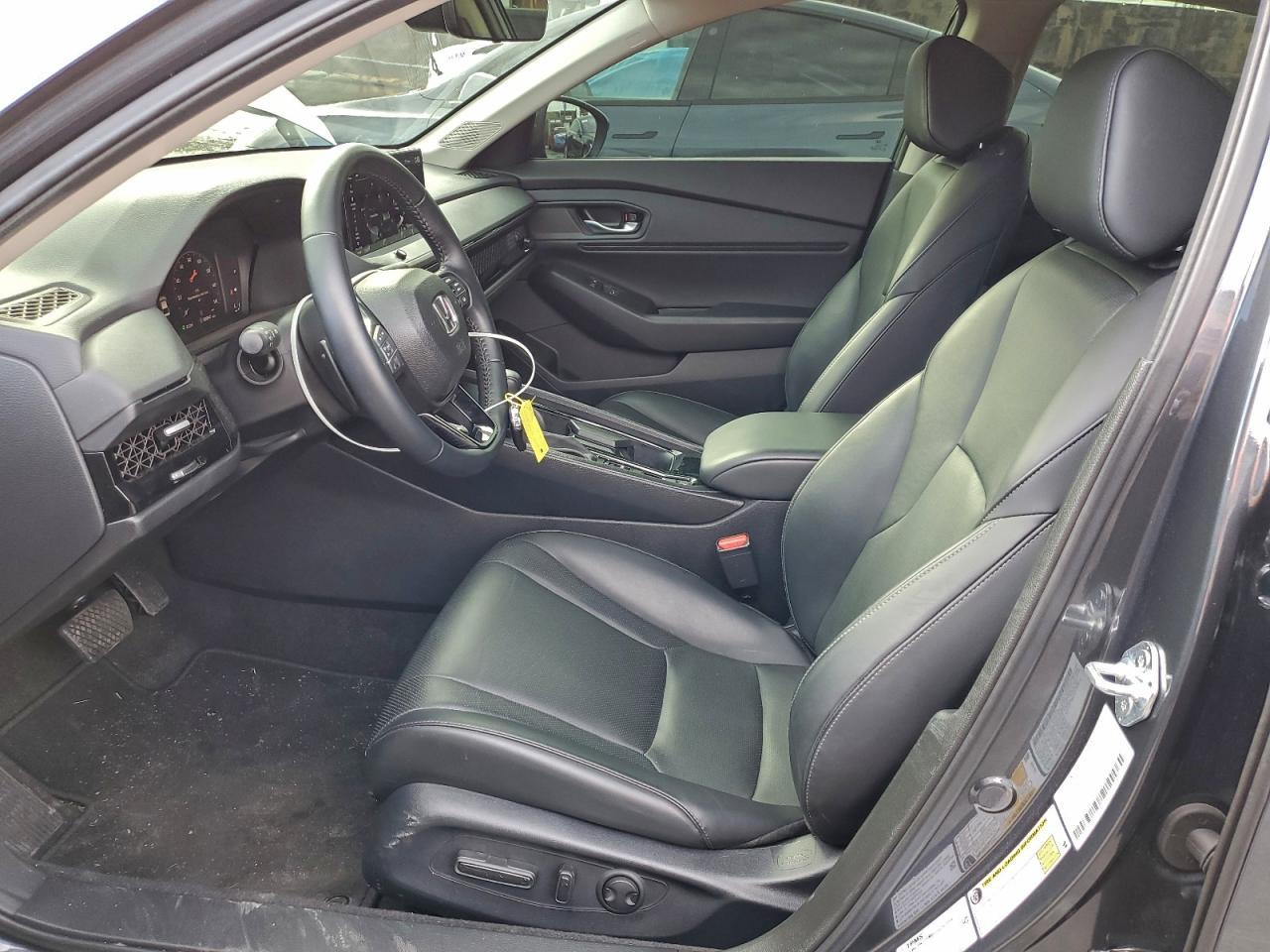 2025 Honda Accord Hybrid Exl - Image 7