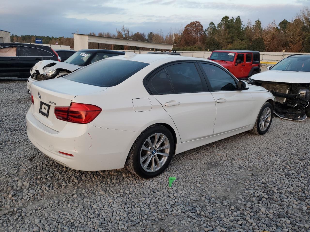 2018 BMW 320 I - Image 3