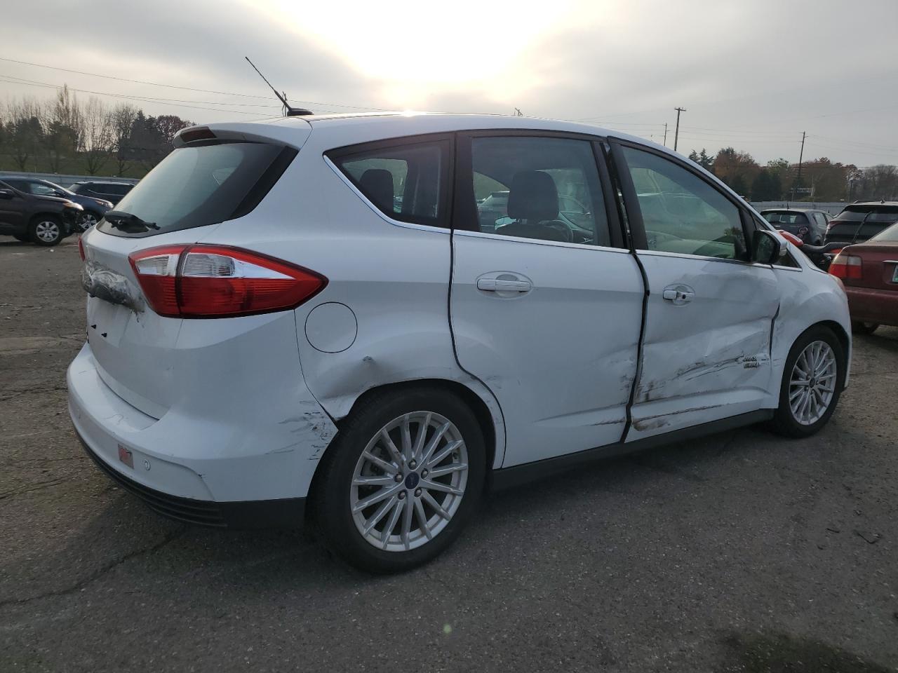 2015 Ford C-Max Premium Sel - Image 3