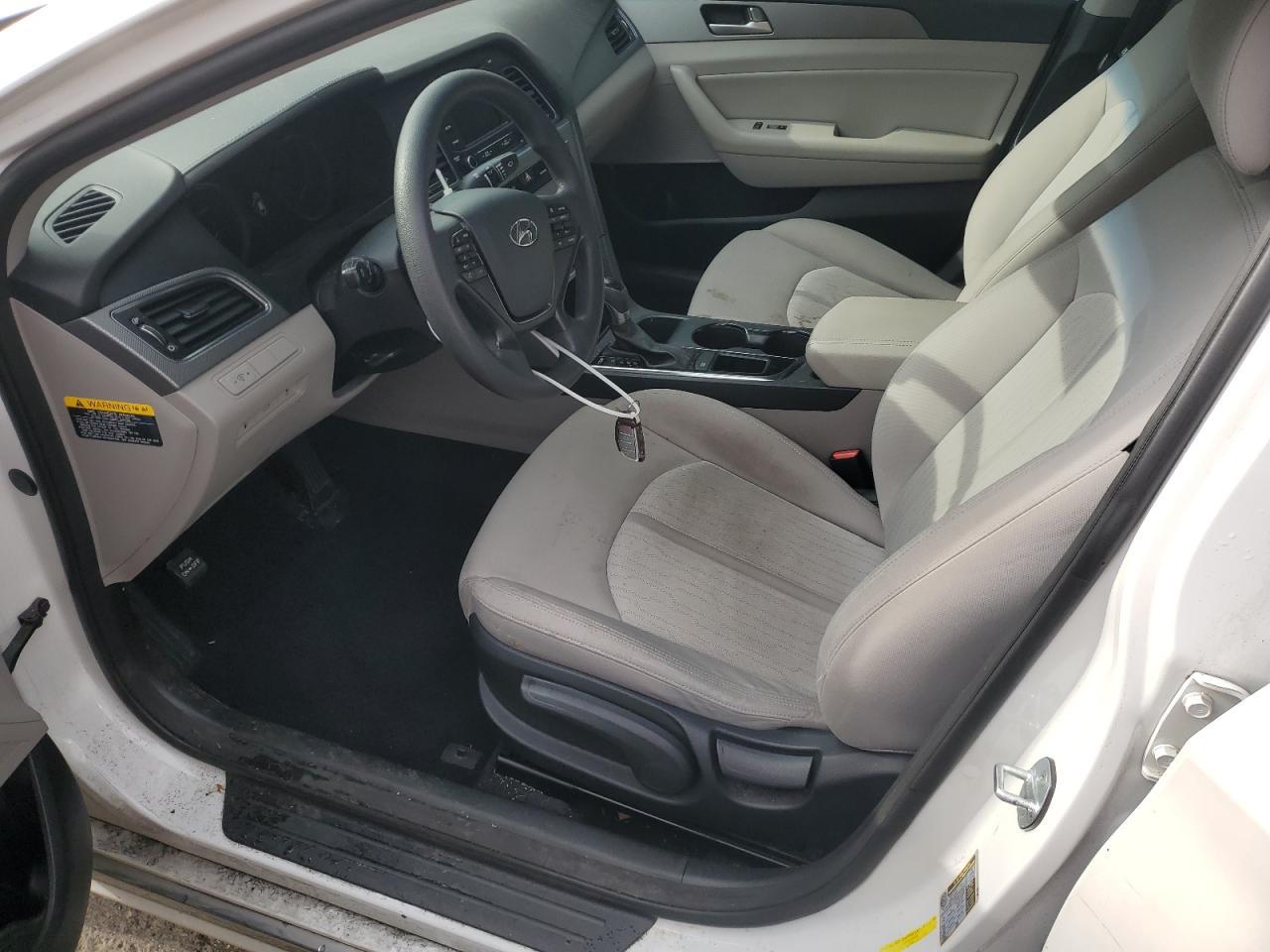 2016 Hyundai Sonata Hybrid - Фото 7