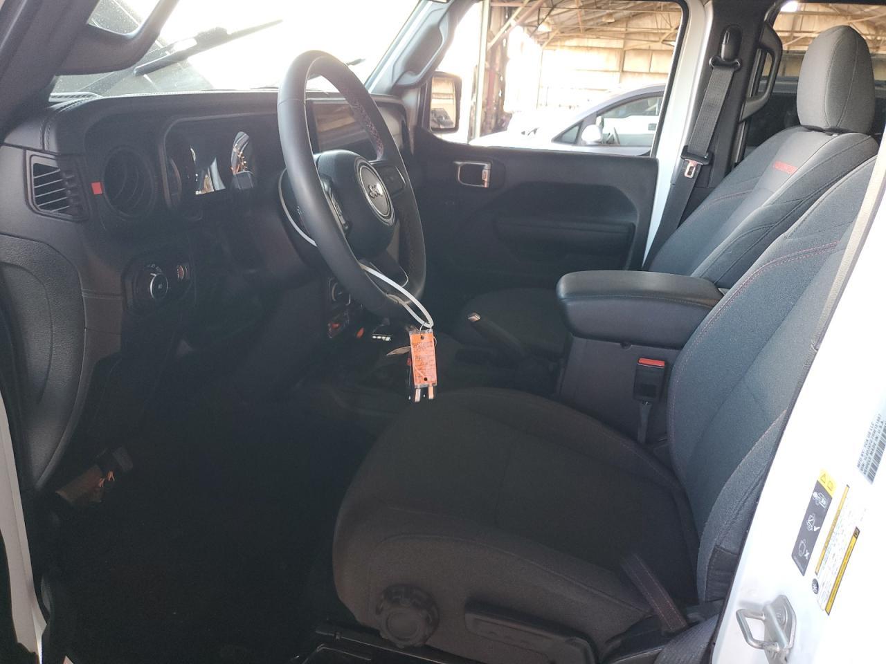 2024 Jeep Wrangler Rubicon - Image 7