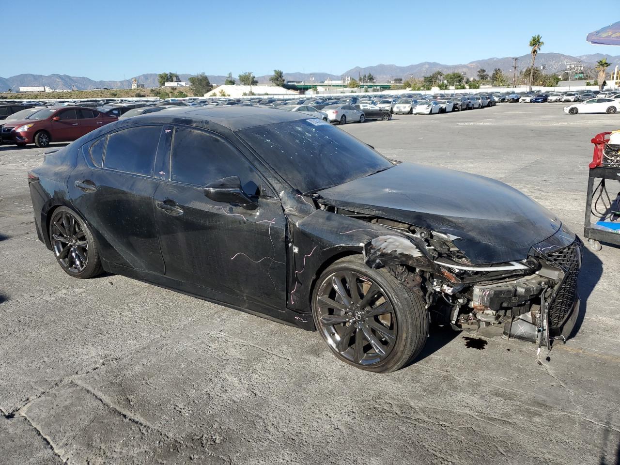 2025 Lexus Is 350 F Sport Design - Image 4