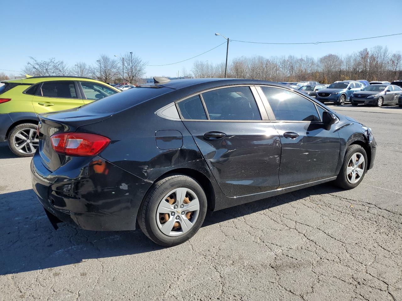 2018 Chevrolet Cruze Ls - Image 3