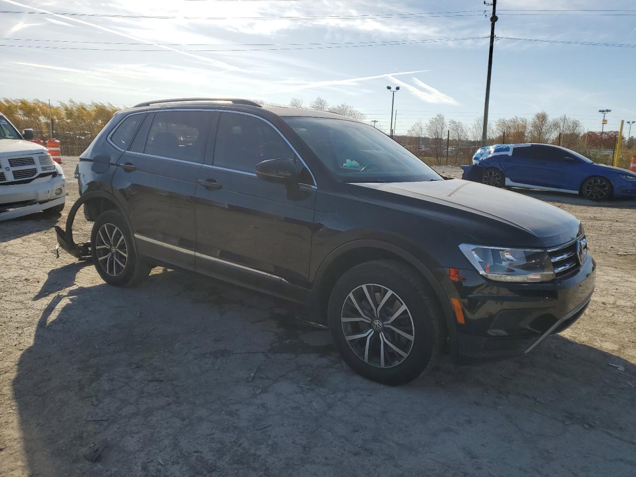 2018 Volkswagen Tiguan Se - Image 4