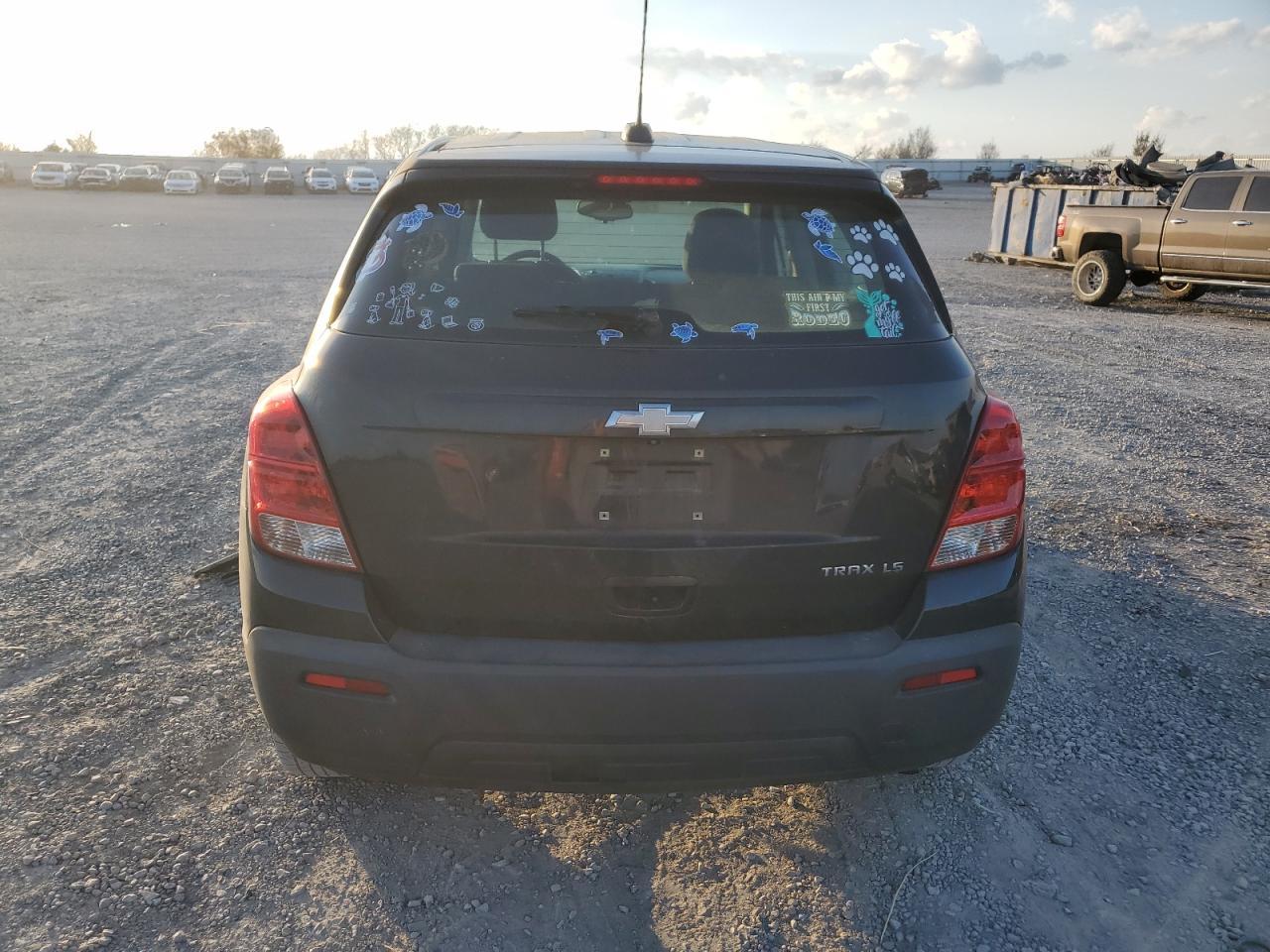 2015 Chevrolet Trax Ls - Image 6