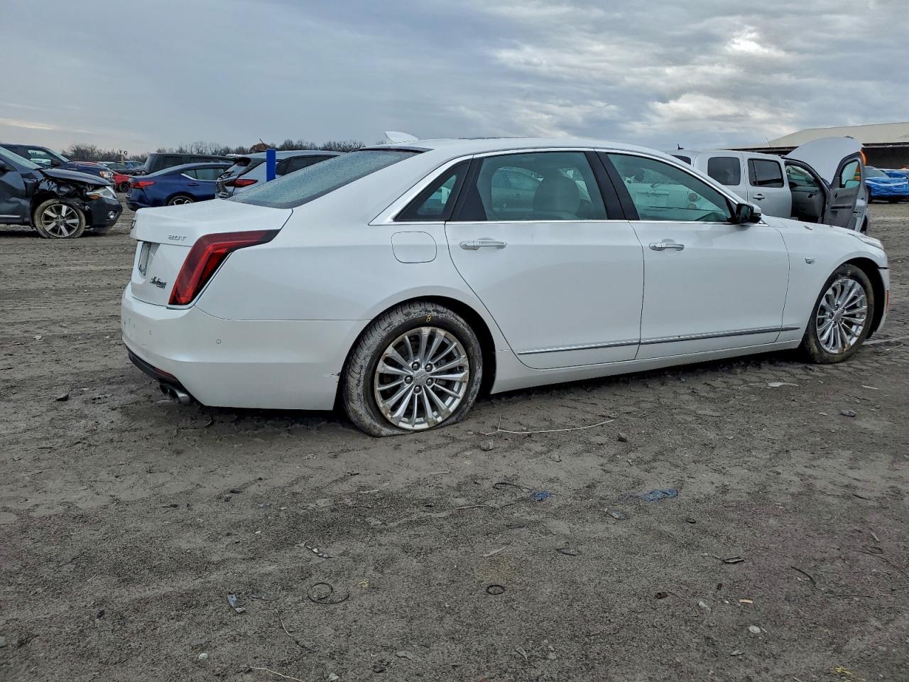 2017 Cadillac Ct6 Luxury - Фото 3