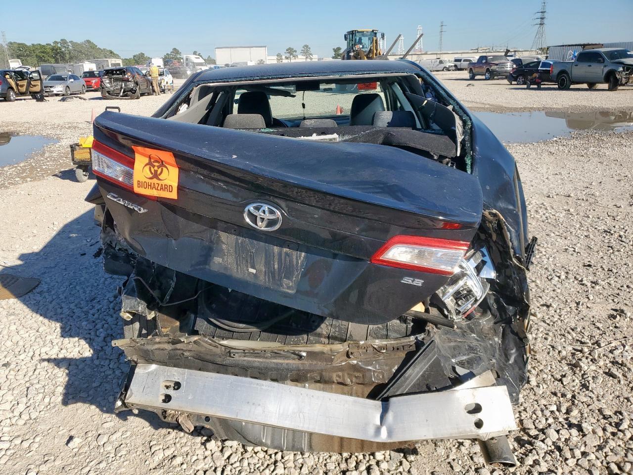 2014 Toyota Camry Se - Фото 6