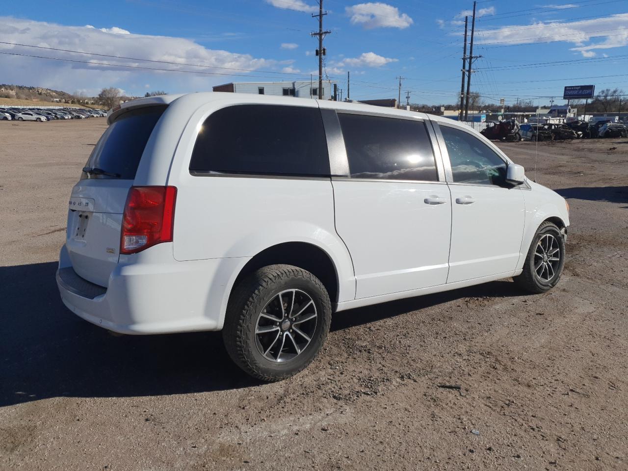 2018 Dodge Grand Caravan - Image 3