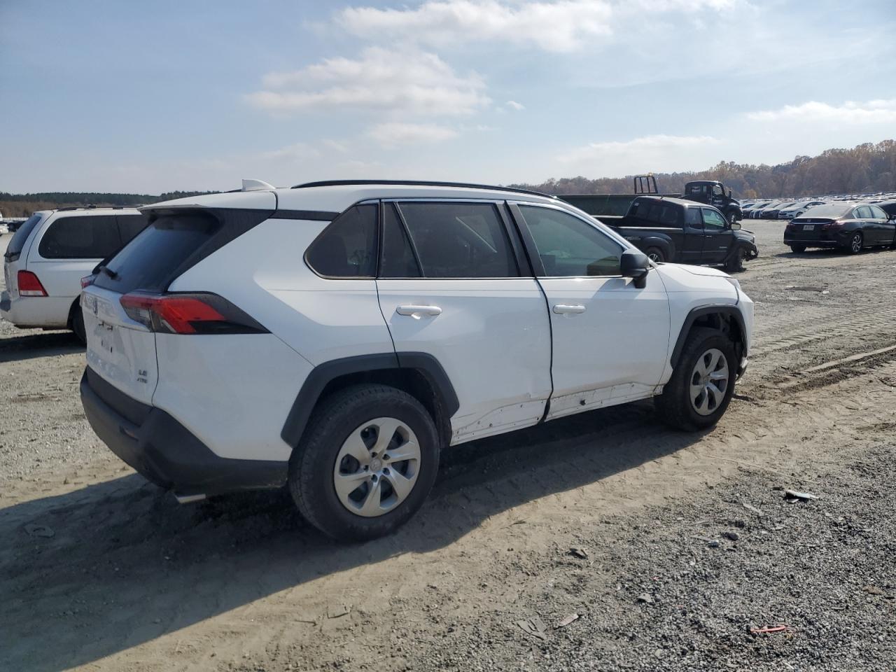 2021 Toyota Rav4 Le - Image 3