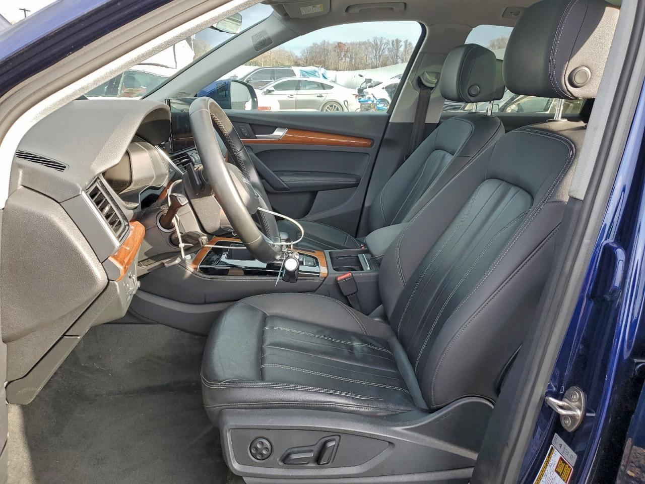 2021 Audi Q5 Premium Plus - Image 7