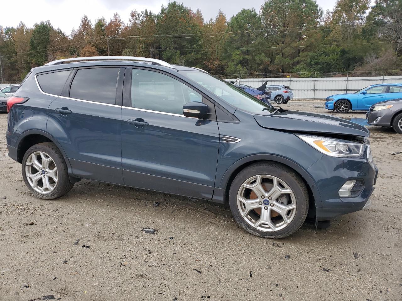 2019 Ford Escape Titanium - Фото 4